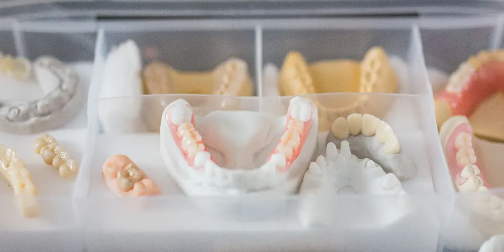 zirconia porcelain crowns