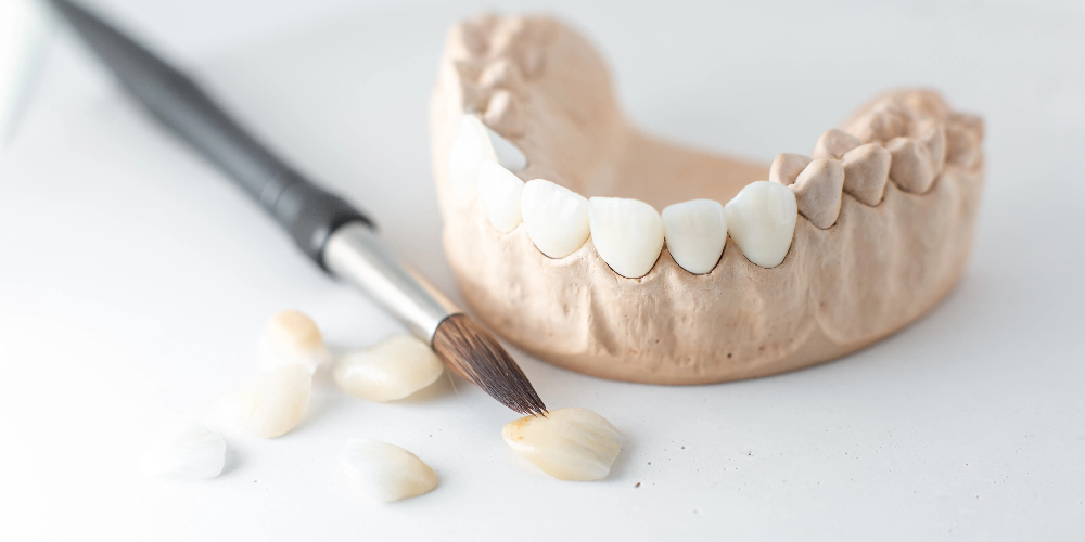 cubic zirconia dental crown