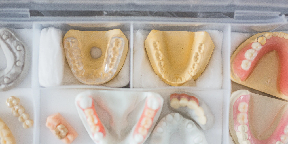 ceramic zirconia crown